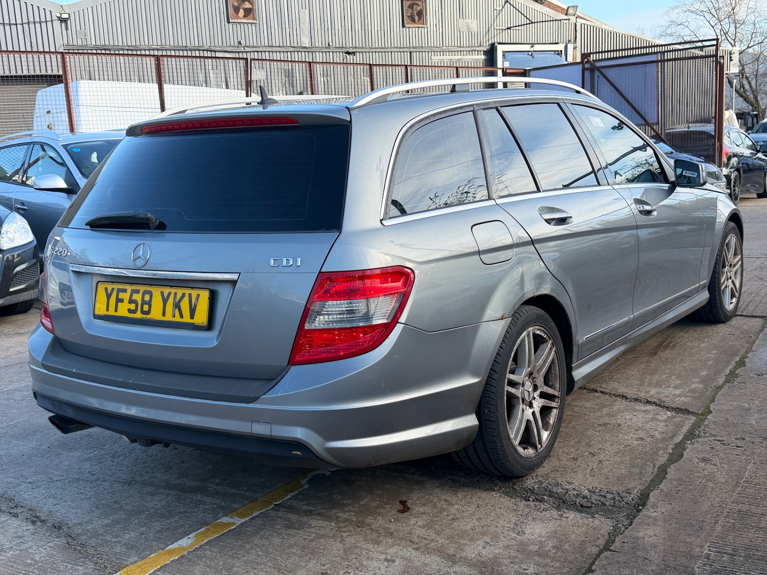 Used Mercedes-Benz C Class 2009 for sale - 77351145: Photo 8