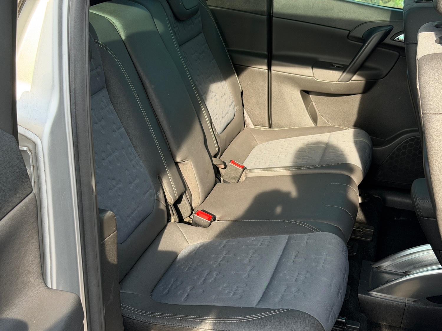 Used Vauxhall Meriva 2011 for sale - 76252323: Photo 12