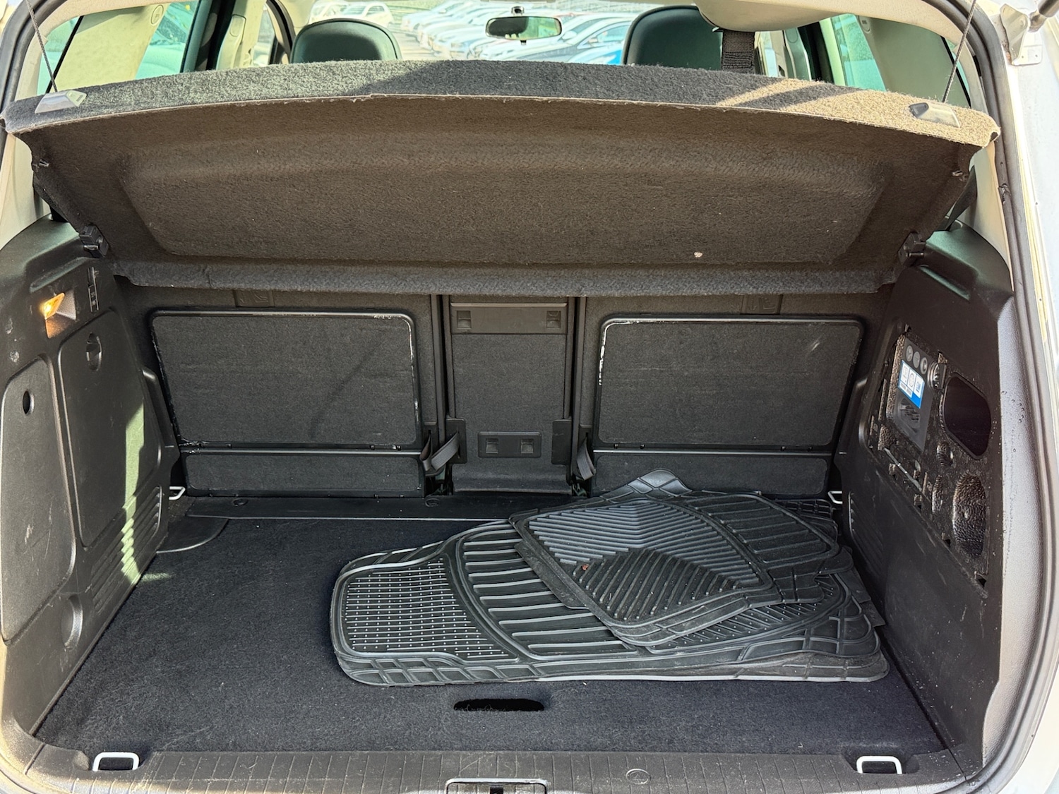 Used Vauxhall Meriva 2011 for sale - 76252323: Photo 13