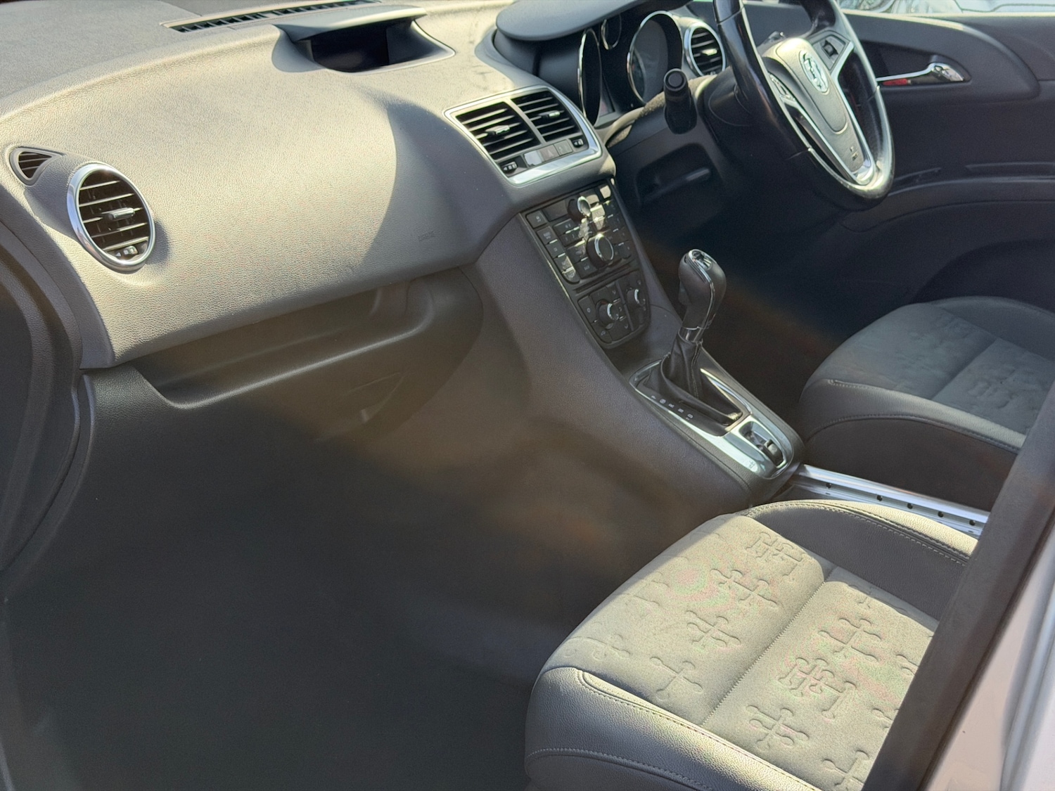 Used Vauxhall Meriva 2011 for sale - 76252323: Photo 14