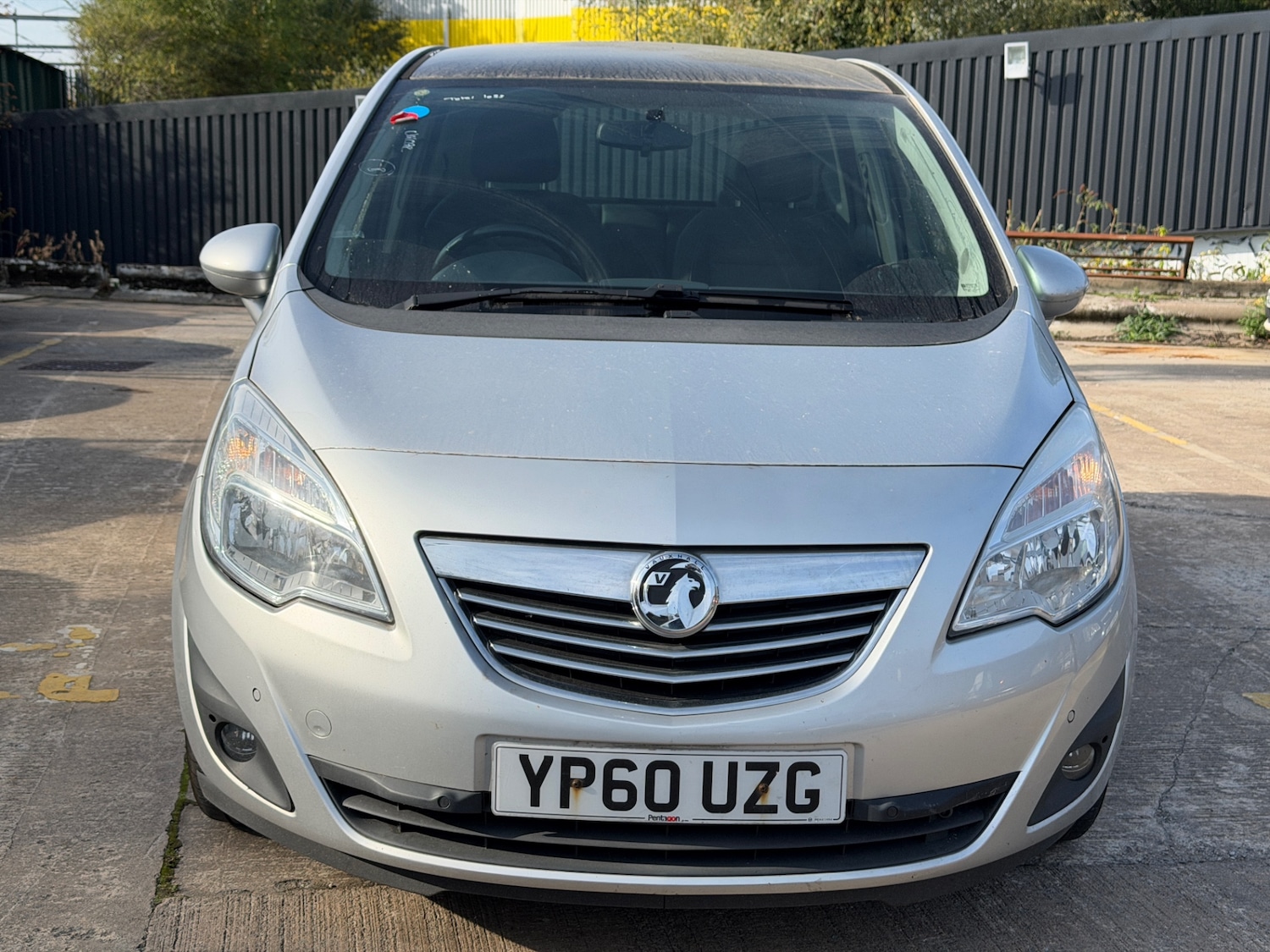Used Vauxhall Meriva 2011 for sale - 76252323: Photo 2