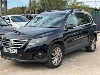 Used Volkswagen Tiguan 2009 for sale - 79811530: Photo
