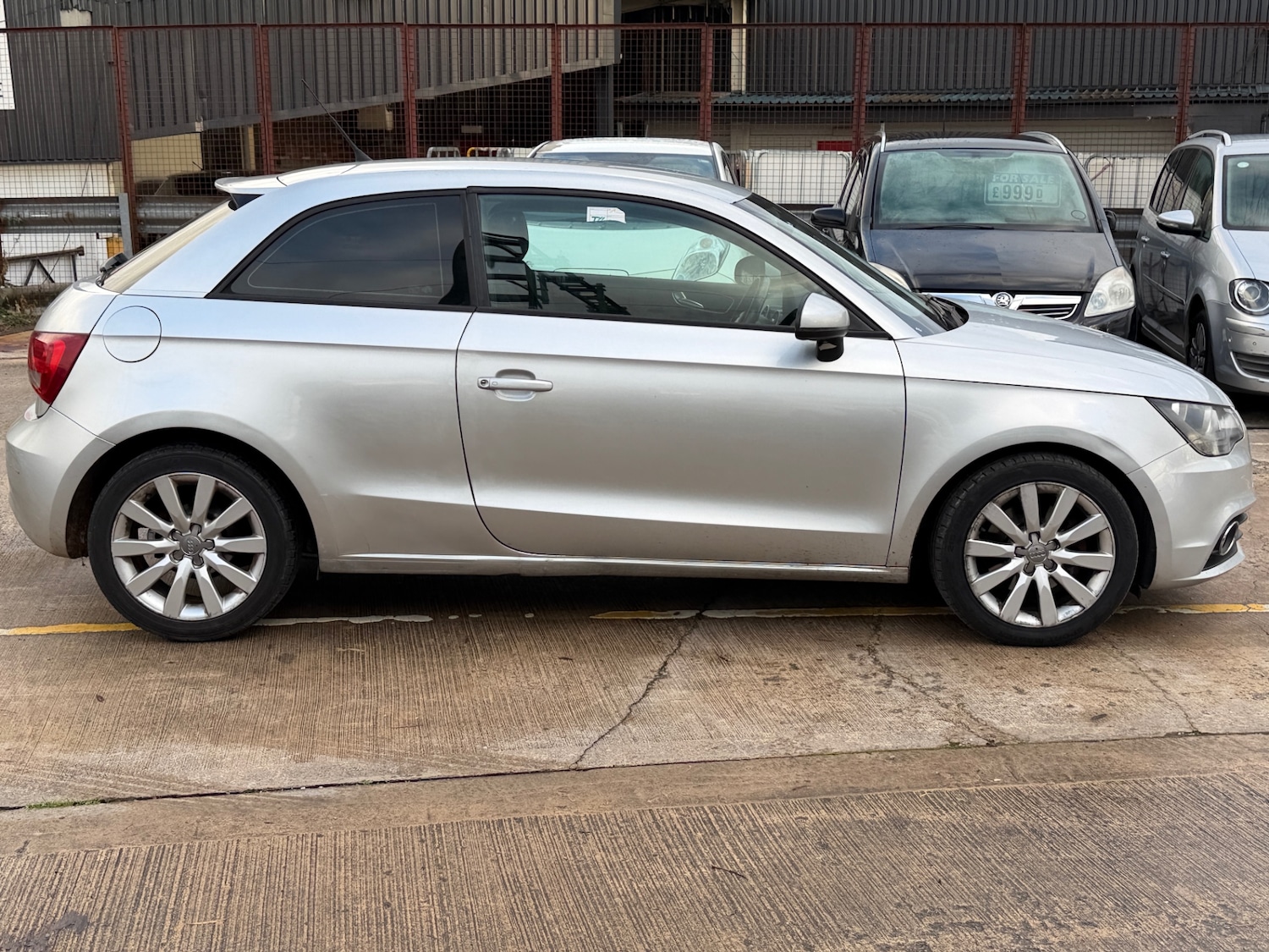 Used Audi A1 2011 for sale - 76891822: Photo 9