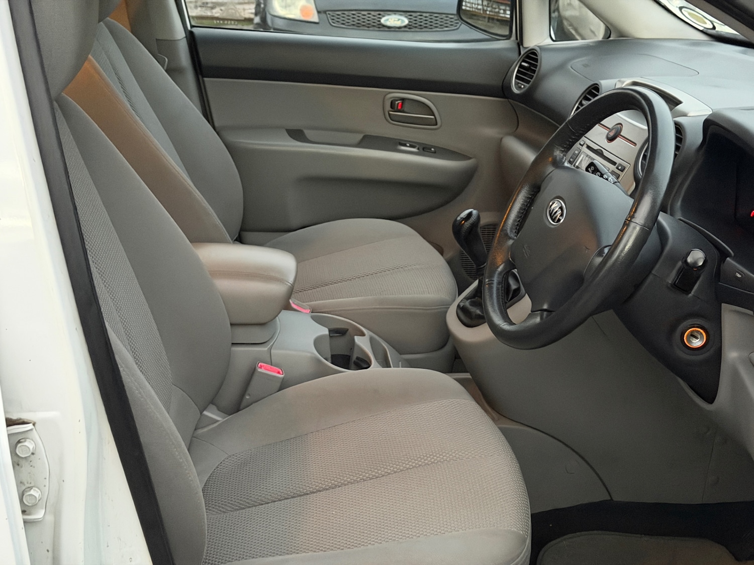 Used Kia Carens 2009 for sale - 76882054: Photo 9