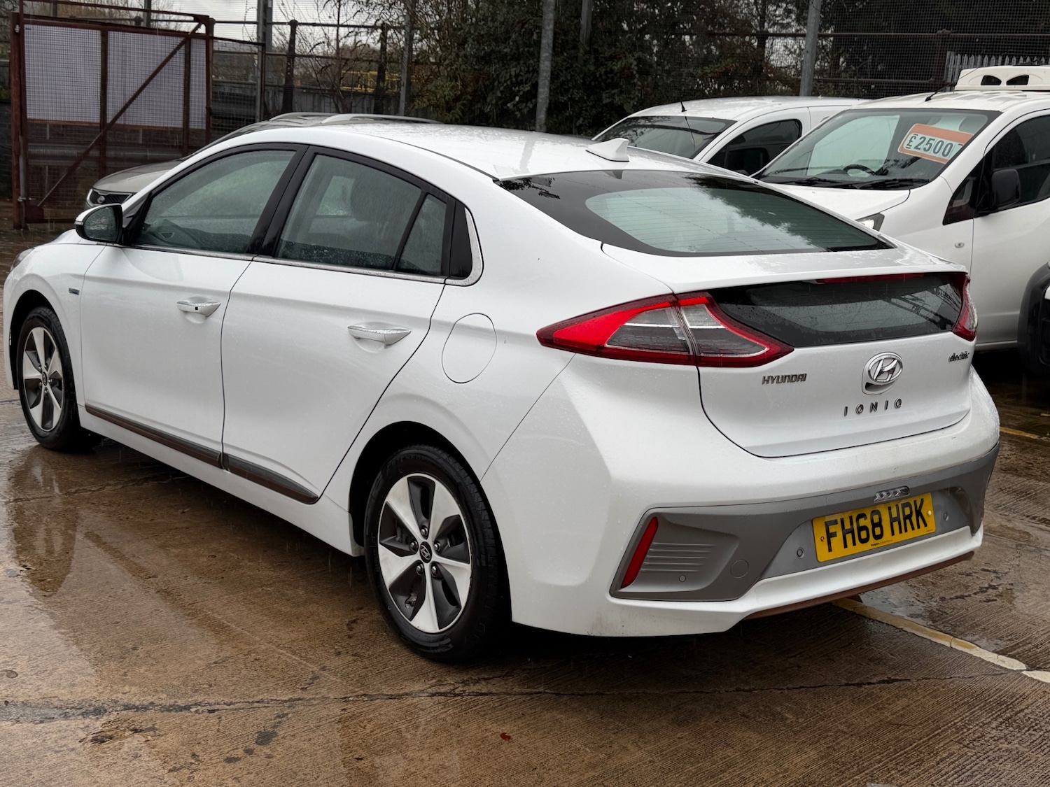 Used Hyundai IONIQ 2018 for sale - 76277116: Photo 4