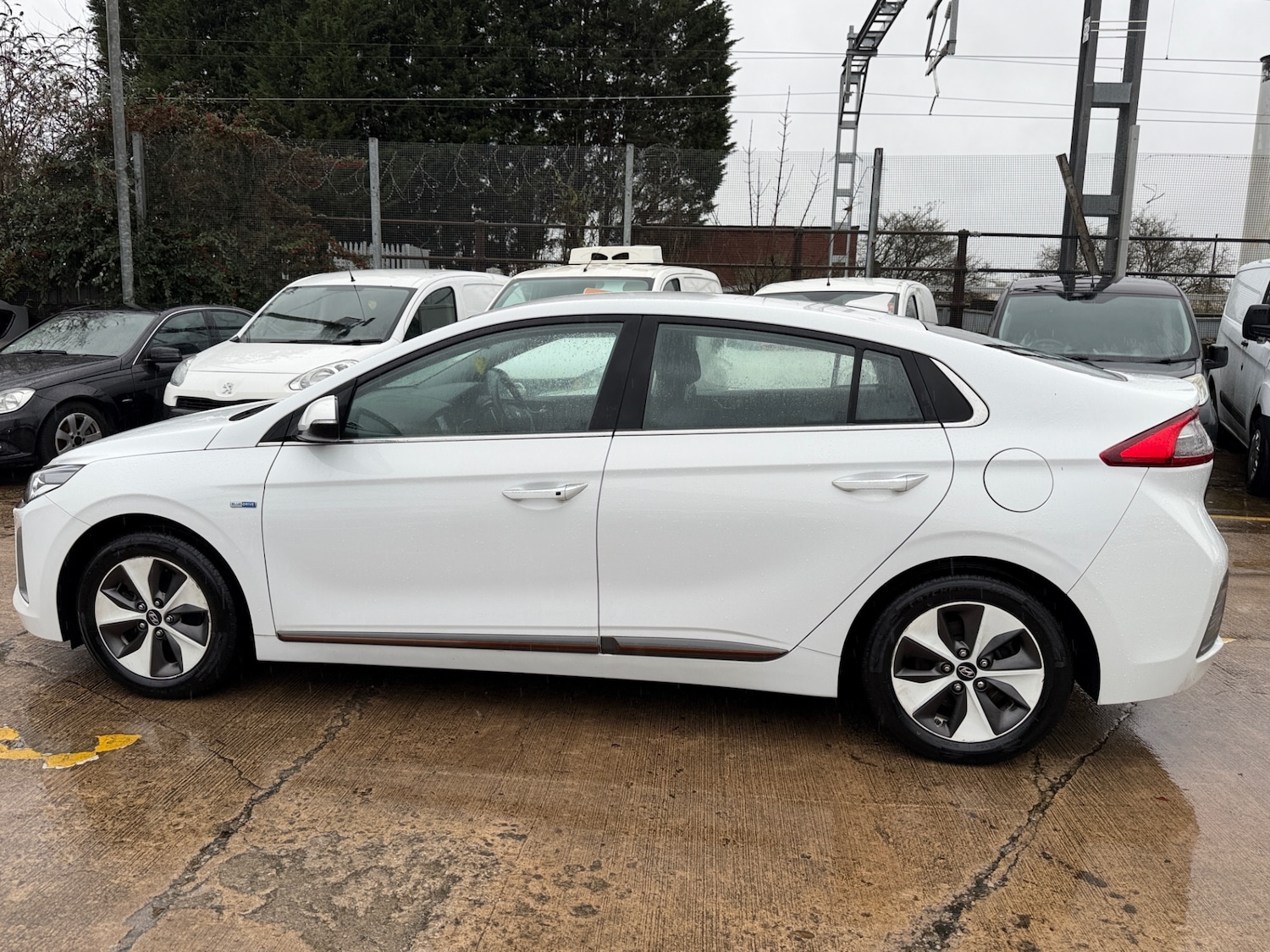 Used Hyundai IONIQ 2018 for sale - 76277116: Photo 5