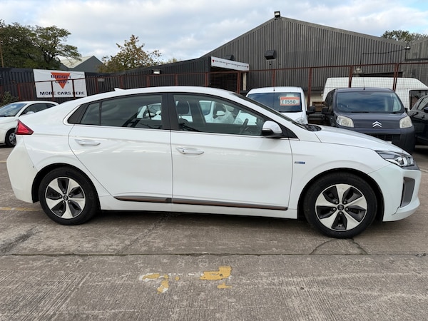 Used Hyundai IONIQ 2018 for sale - 76277116: Photo 8