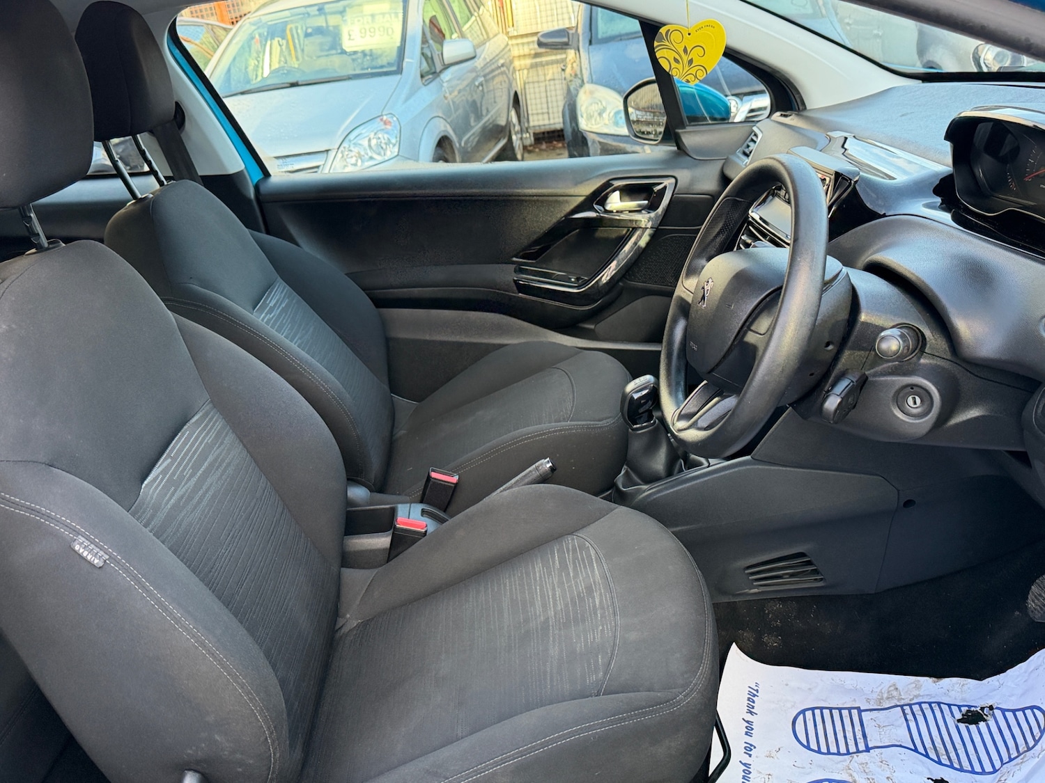 Used Peugeot 208 2012 for sale - 76280452: Photo 11