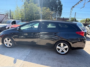 Used Toyota Auris 2014 for sale - 78374032: Photo