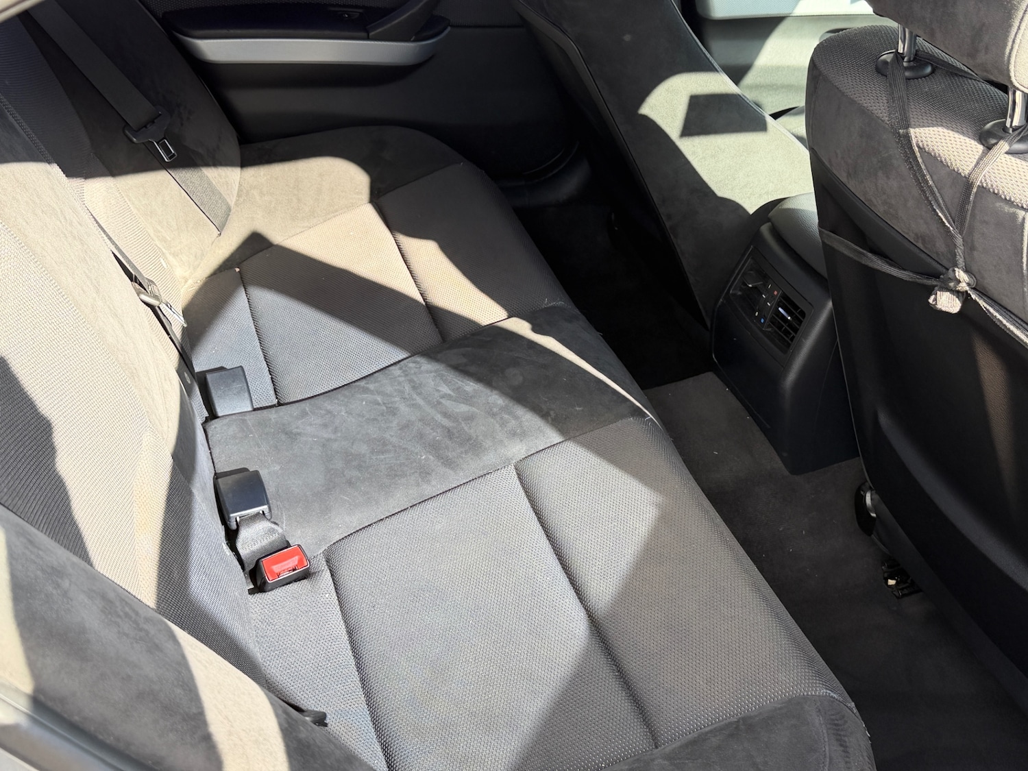 Used BMW 3 Series 2010 for sale - 77894273: Photo 11