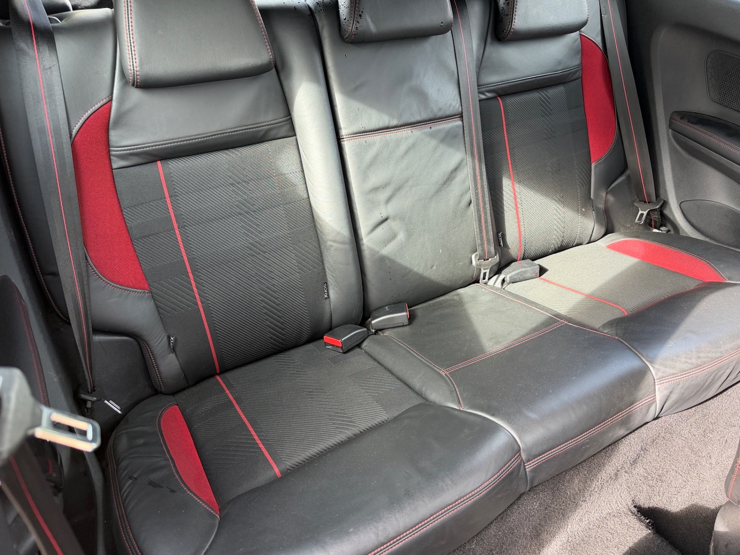 Used Peugeot 208 2013 for sale - 75629423: Photo 14