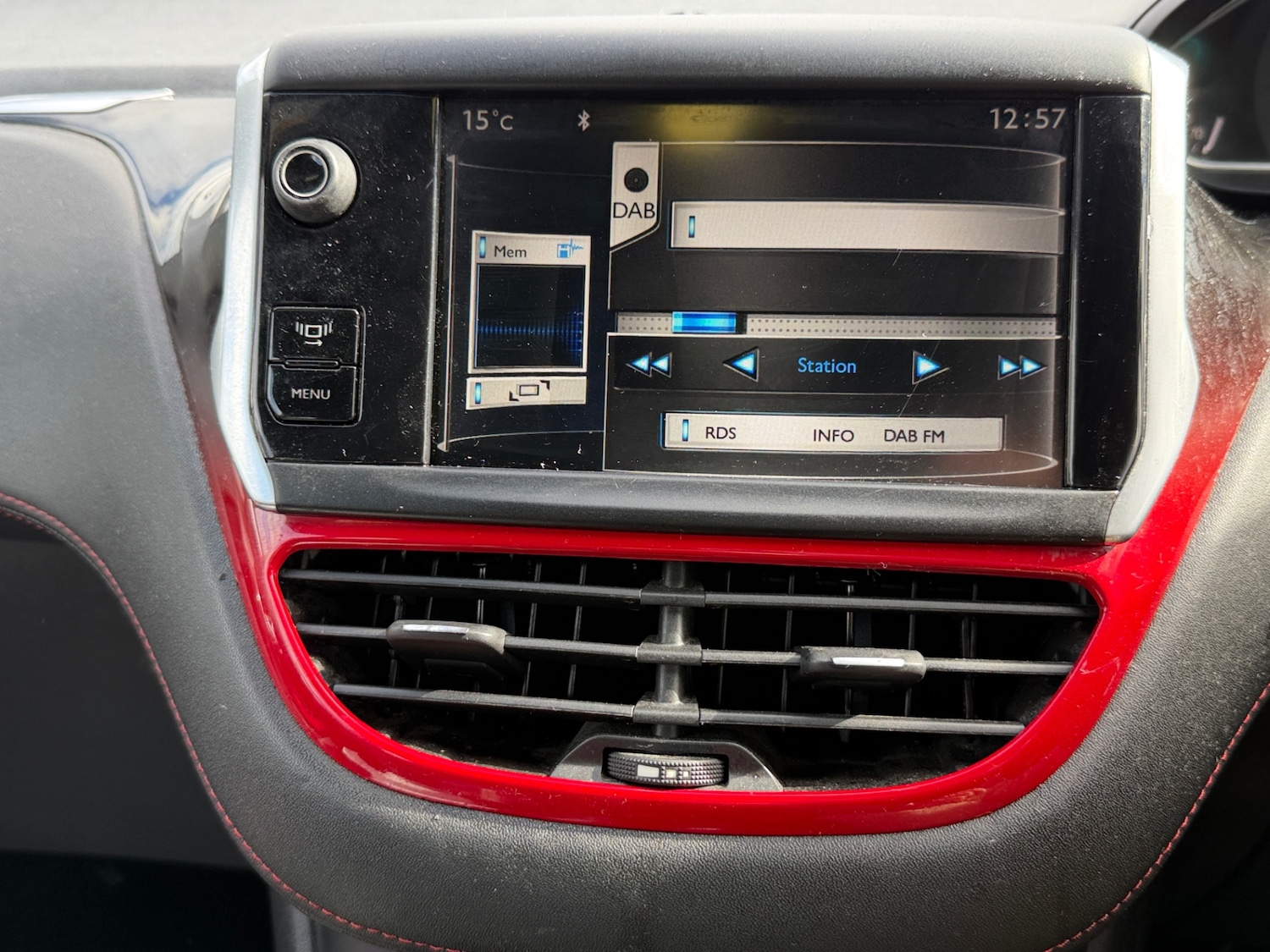 Used Peugeot 208 2013 for sale - 75629423: Photo 18