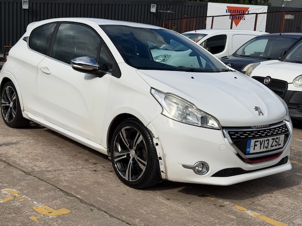Used Peugeot 208 2013 for sale - 75629423: Photo 1