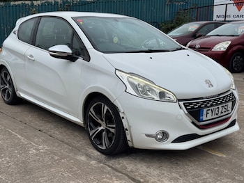 Used Peugeot 208 2013 for sale - 75629423: Photo