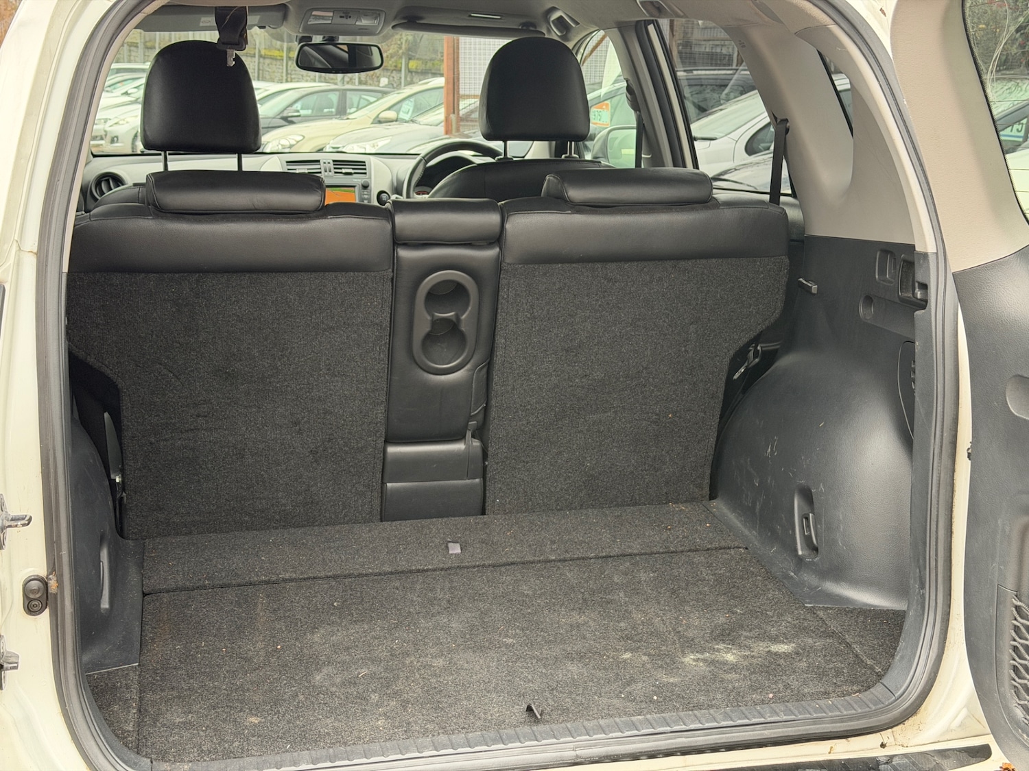 Used Toyota RAV4 2011 for sale - 77501764: Photo 17