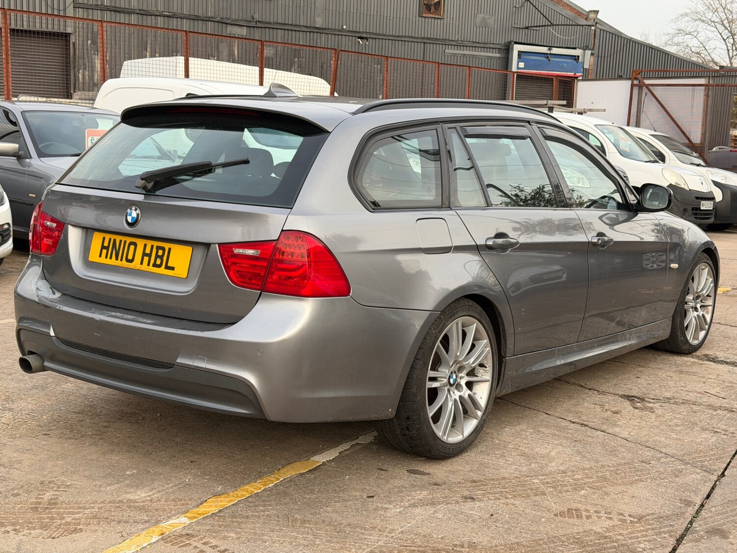Used BMW 3 Series 2010 for sale - 76554914: Photo 7