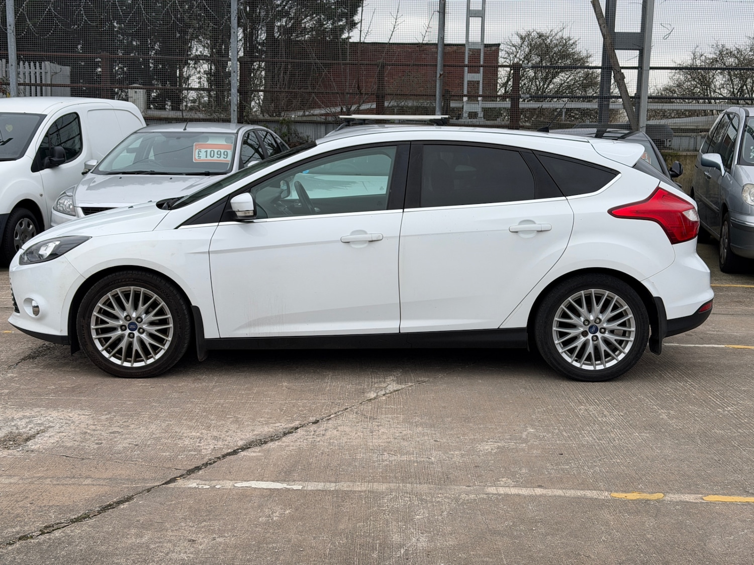 Used Ford Focus 2013 for sale - 77342471: Photo 6