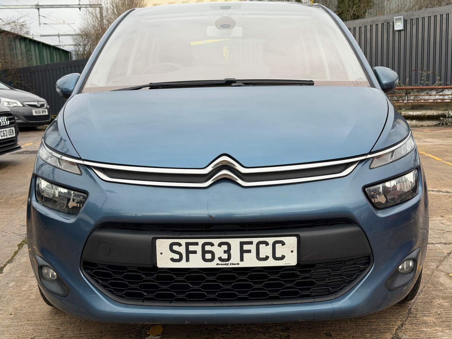 Used Citroen C4 Picasso 2014 for sale - 77303850: Photo 3