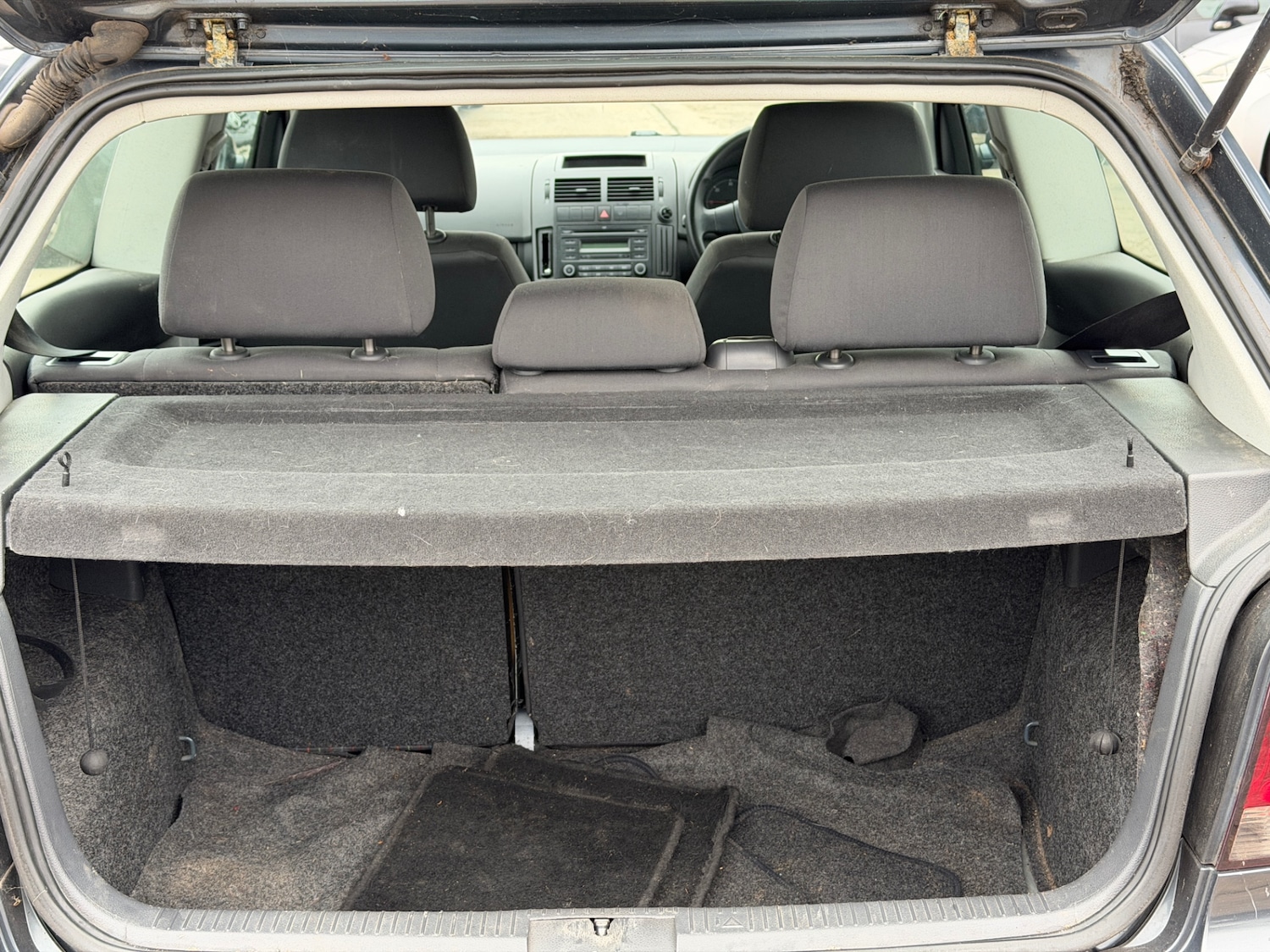 Used Volkswagen Polo 2008 for sale - 77462919: Photo 15