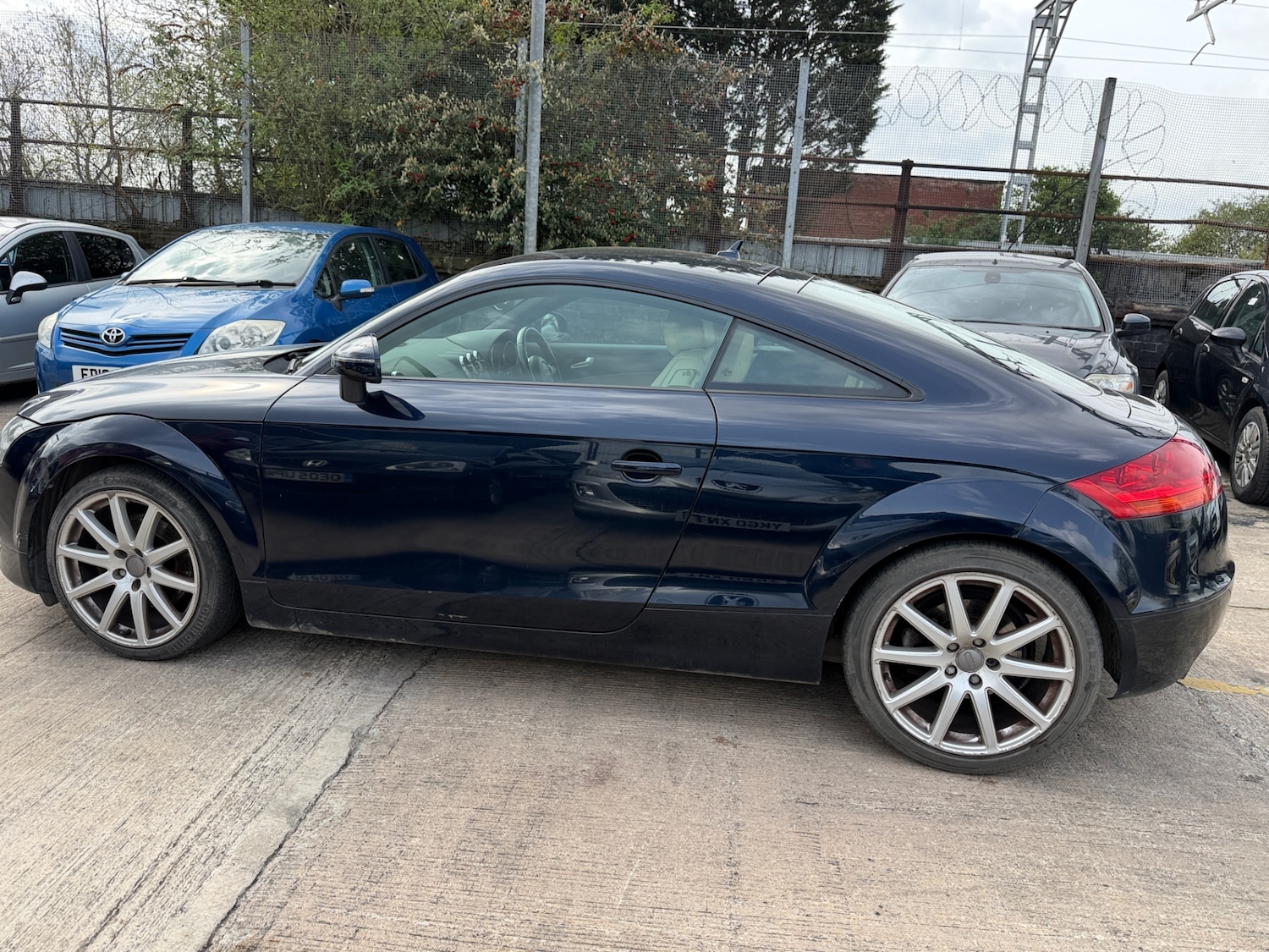 Used Audi TT 2009 for sale - 78197151: Photo 4