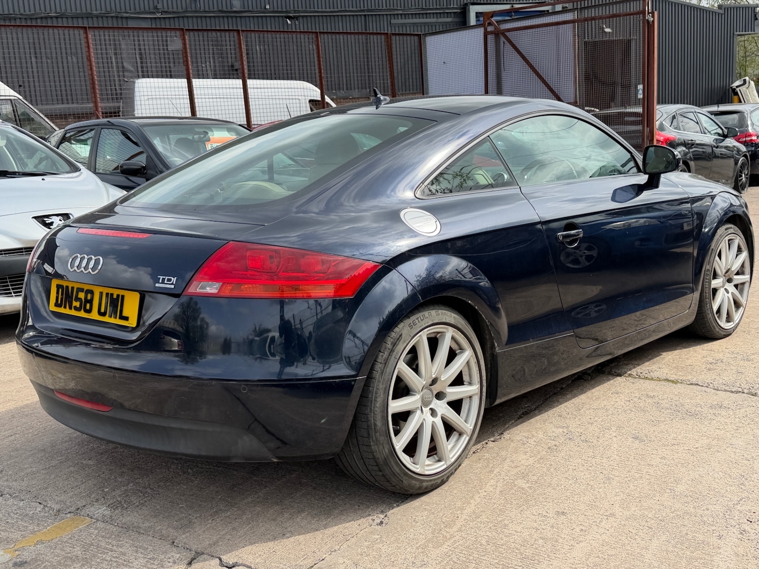 Used Audi TT 2009 for sale - 78197151: Photo 5