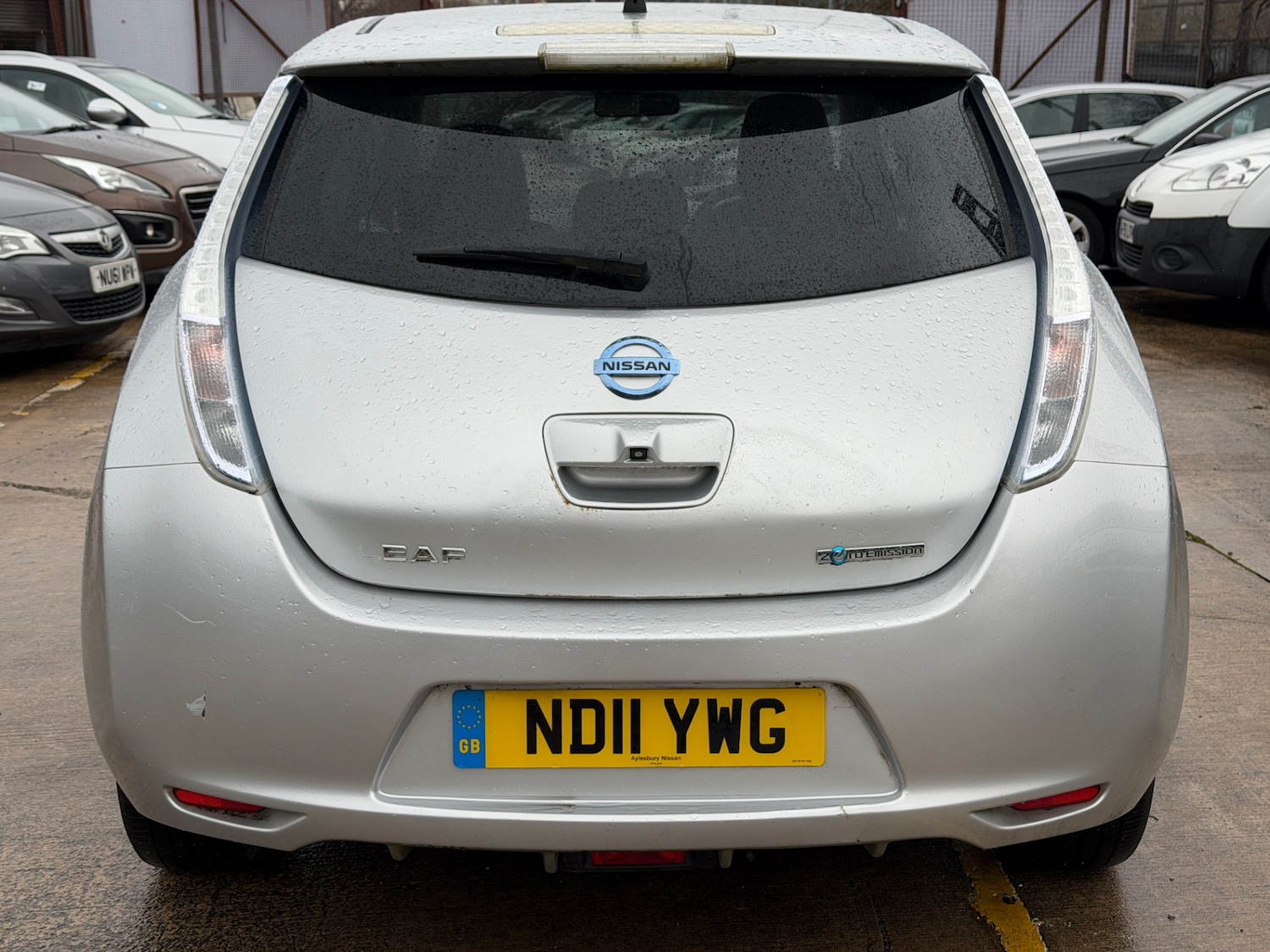 Used Nissan Leaf 2011 for sale - 77154700: Photo 6