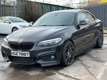Used BMW 2 Series 2015 for sale - 77557380: Photo
