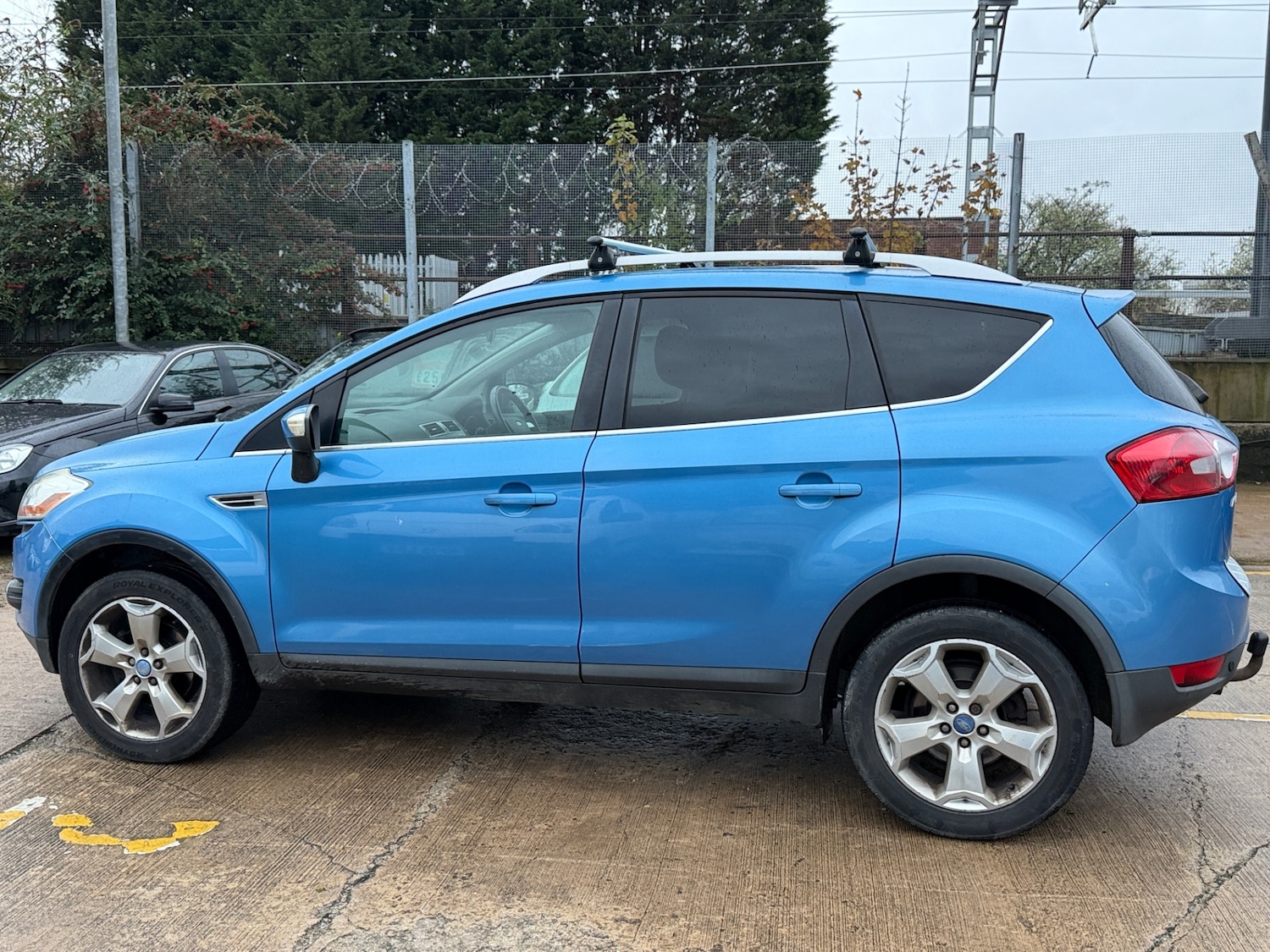 Used Ford Kuga 2009 for sale - 76466098: Photo 4