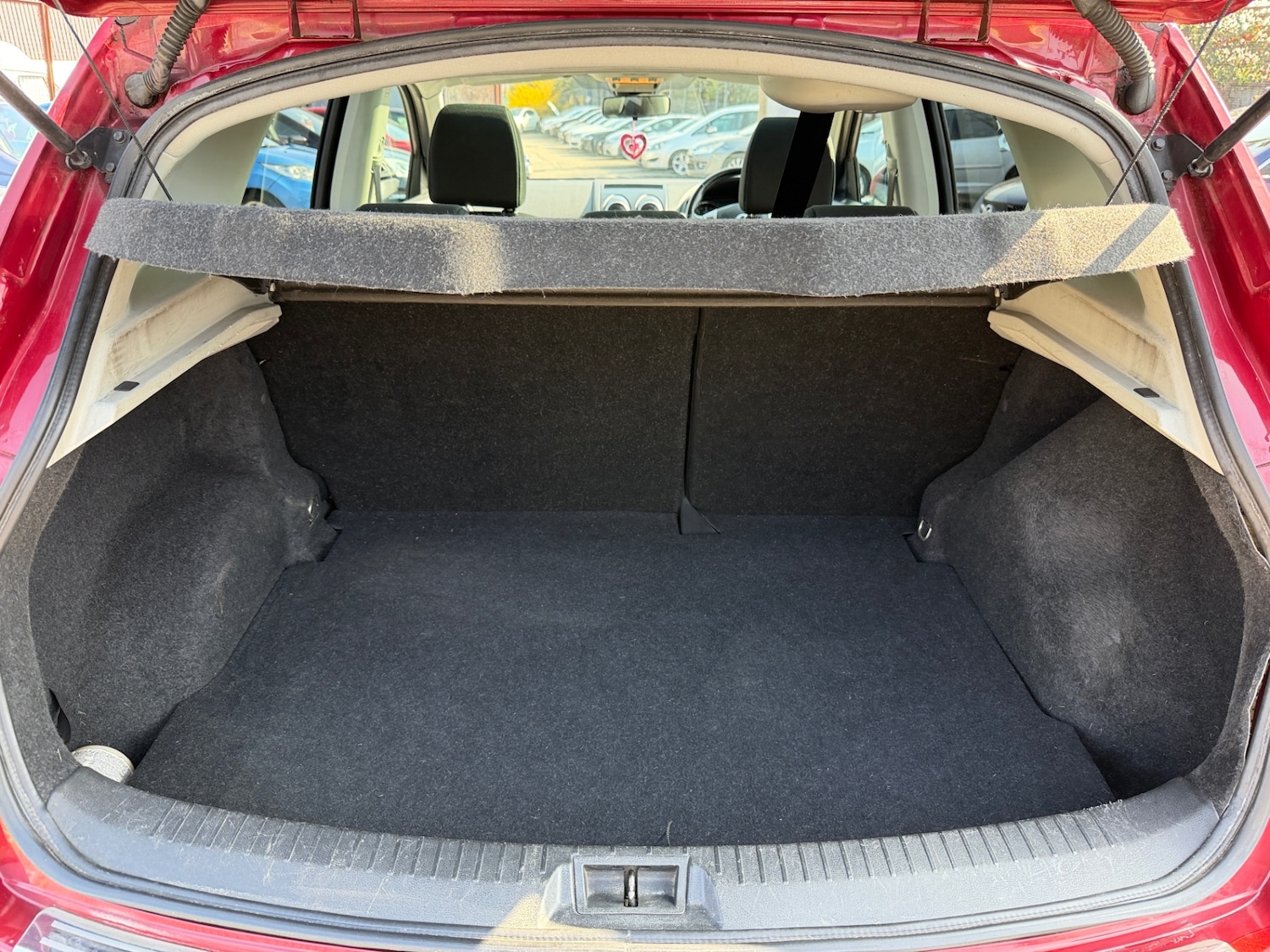 Used Nissan Qashqai 2012 for sale - 77974270: Photo 17