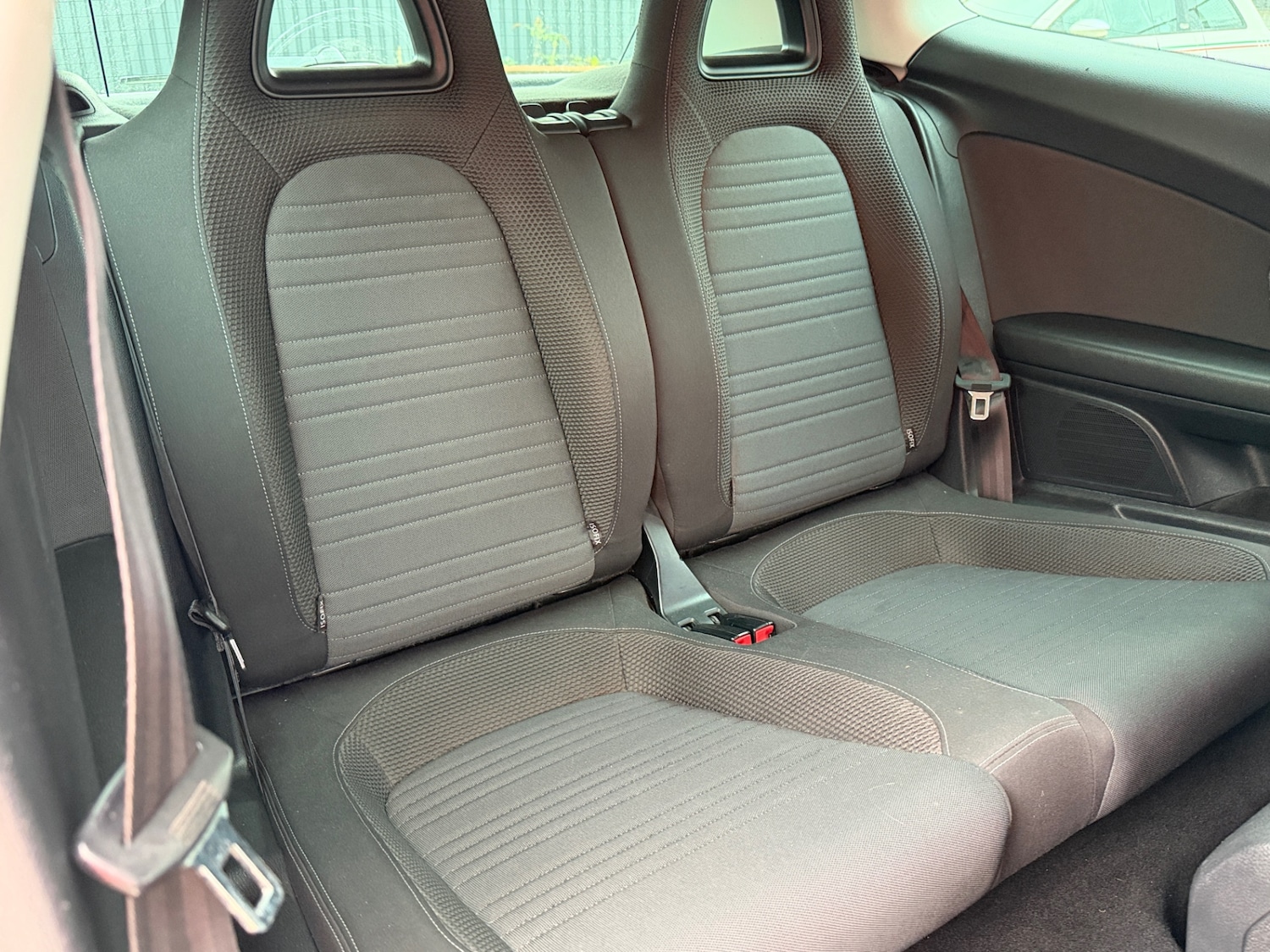 Used Volkswagen Scirocco 2011 for sale - 76279273: Photo 13