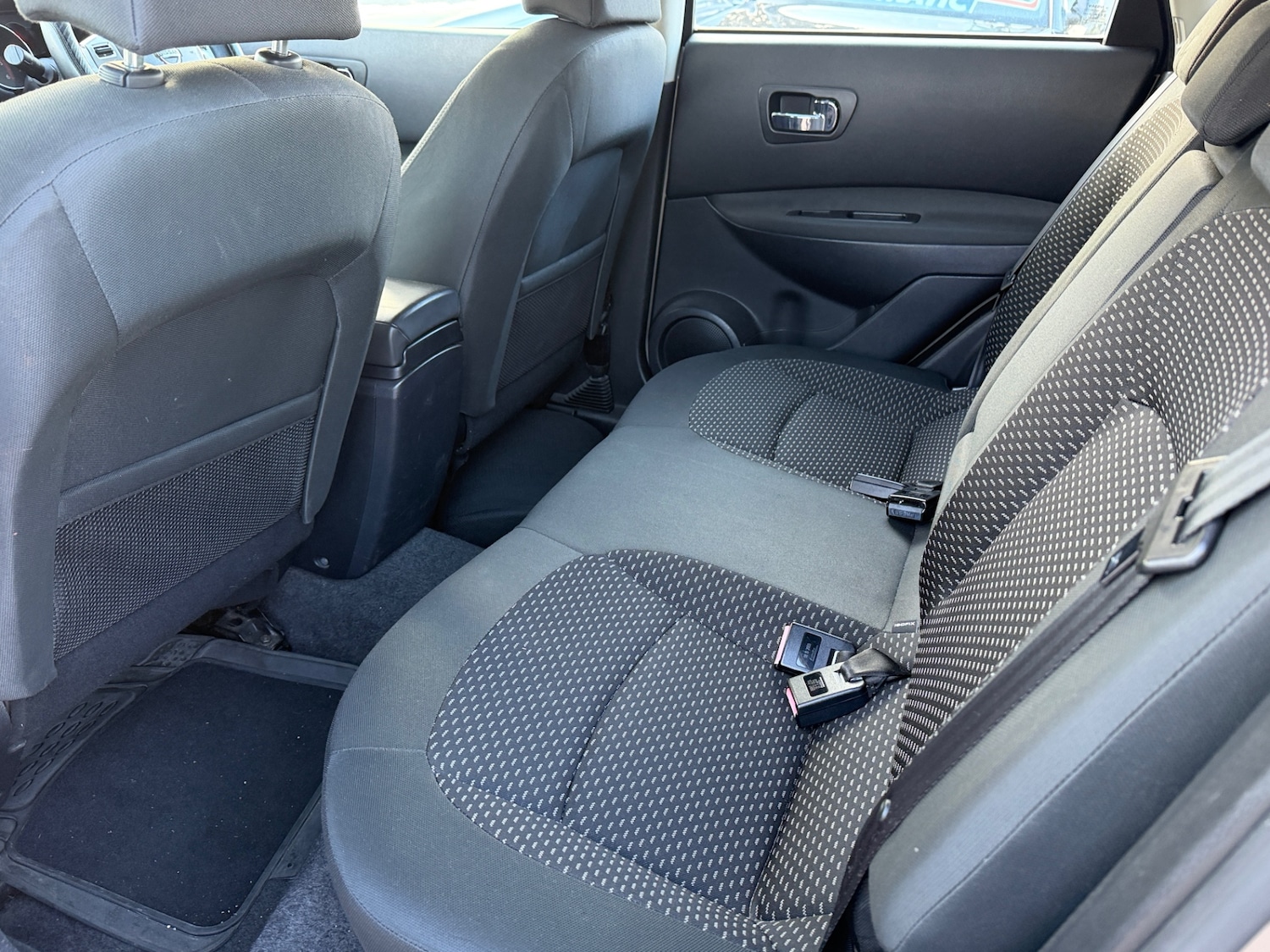 Used Nissan Qashqai 2009 for sale - 77312456: Photo 14