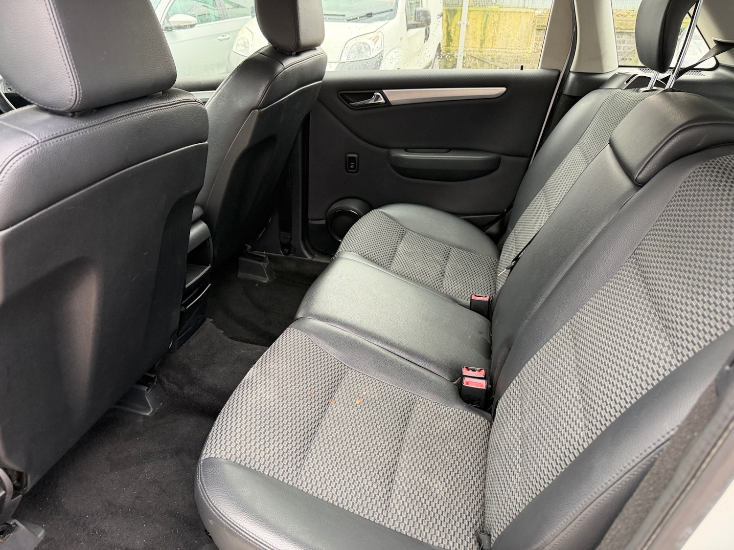 Used Mercedes-Benz B Class 2009 for sale - 77095408: Photo 14