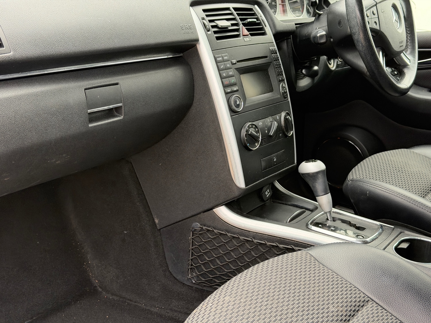 Used Mercedes-Benz B Class 2009 for sale - 77095408: Photo 17