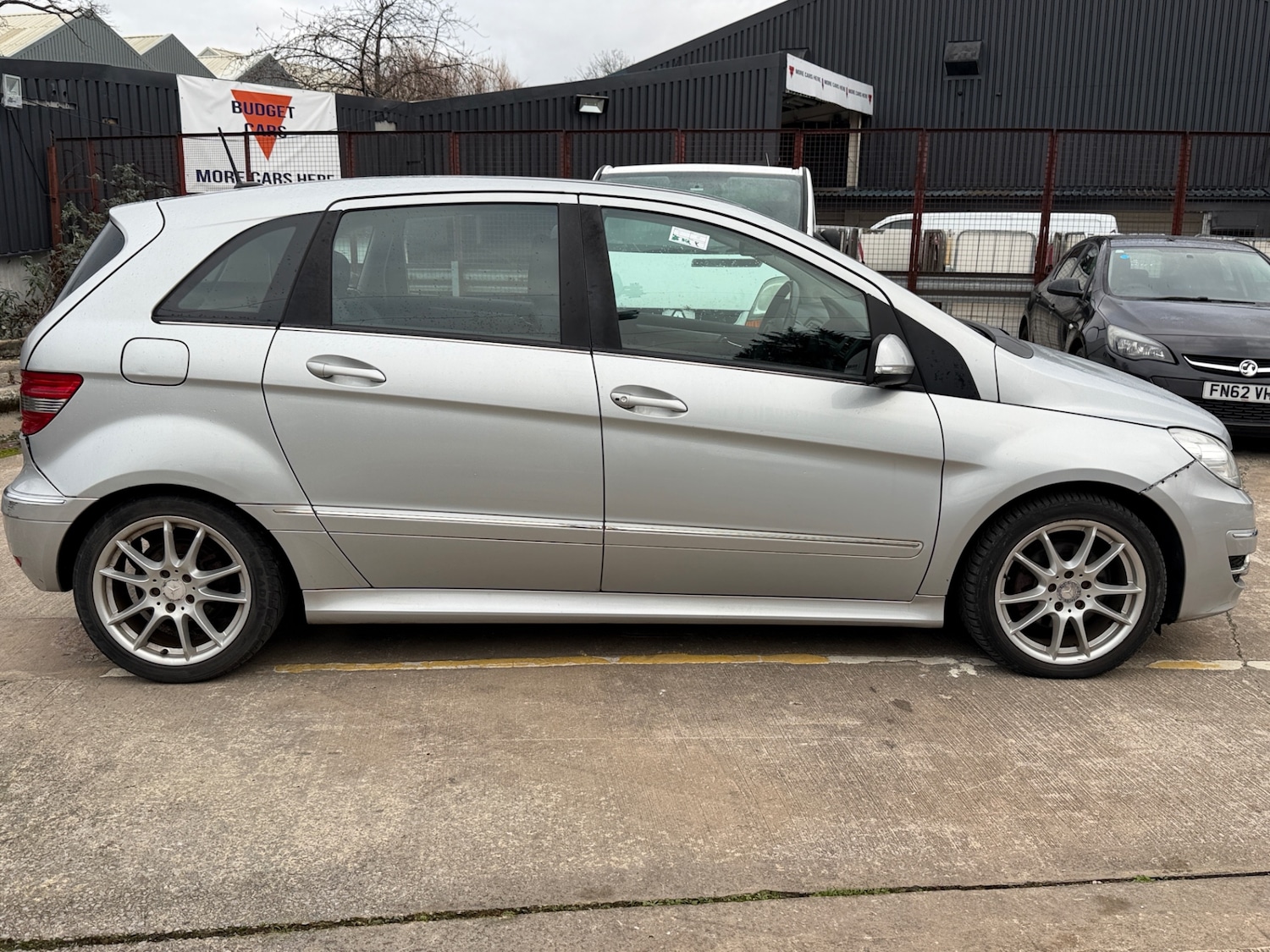 Used Mercedes-Benz B Class 2009 for sale - 77095408: Photo 6