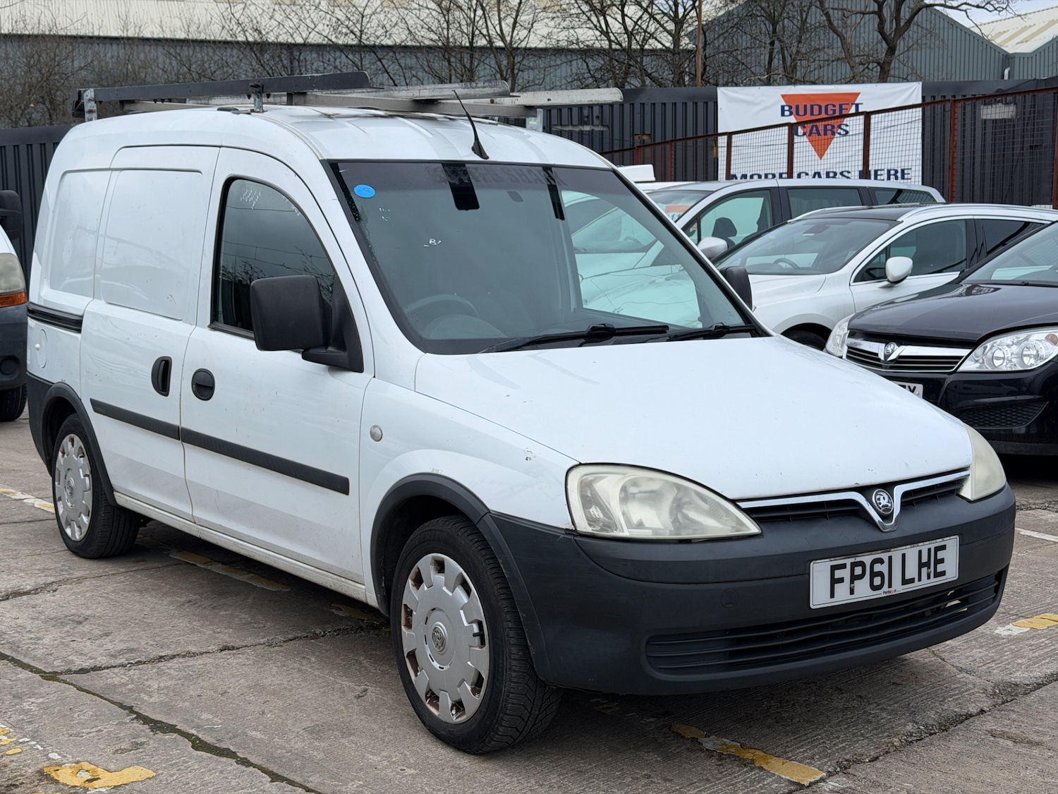Used Vauxhall Combo 2011 for sale - 77381020: Photo 2