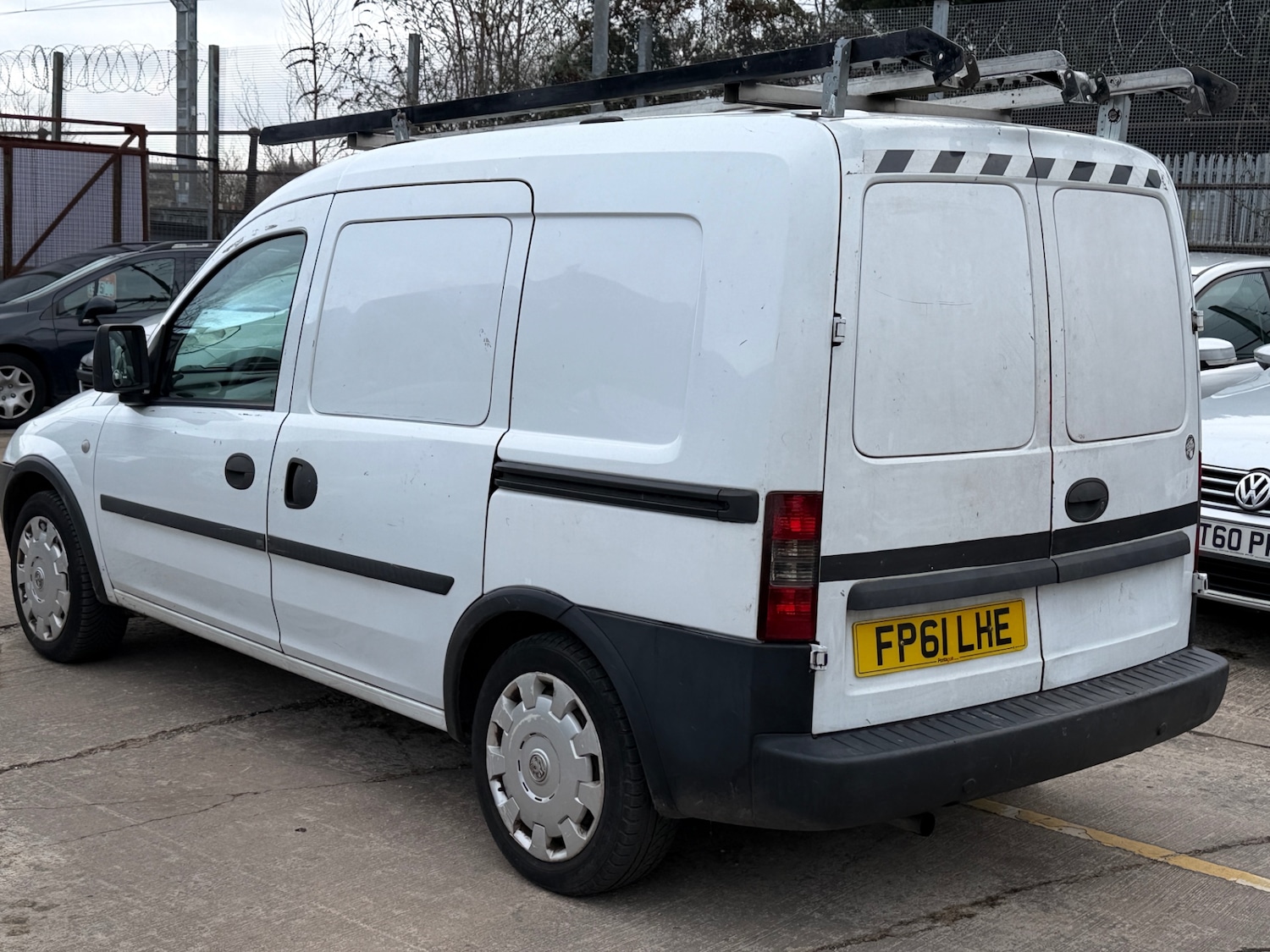 Used Vauxhall Combo 2011 for sale - 77381020: Photo 6