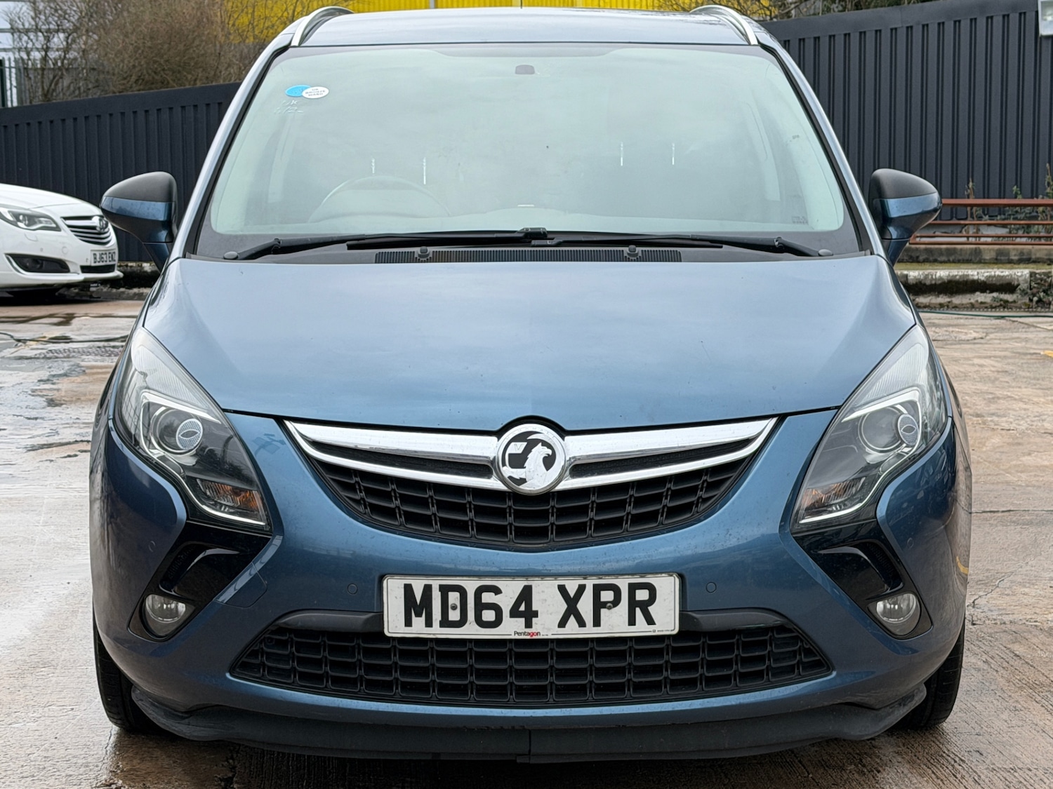Used Vauxhall Zafira 2015 for sale - 77631253: Photo 3