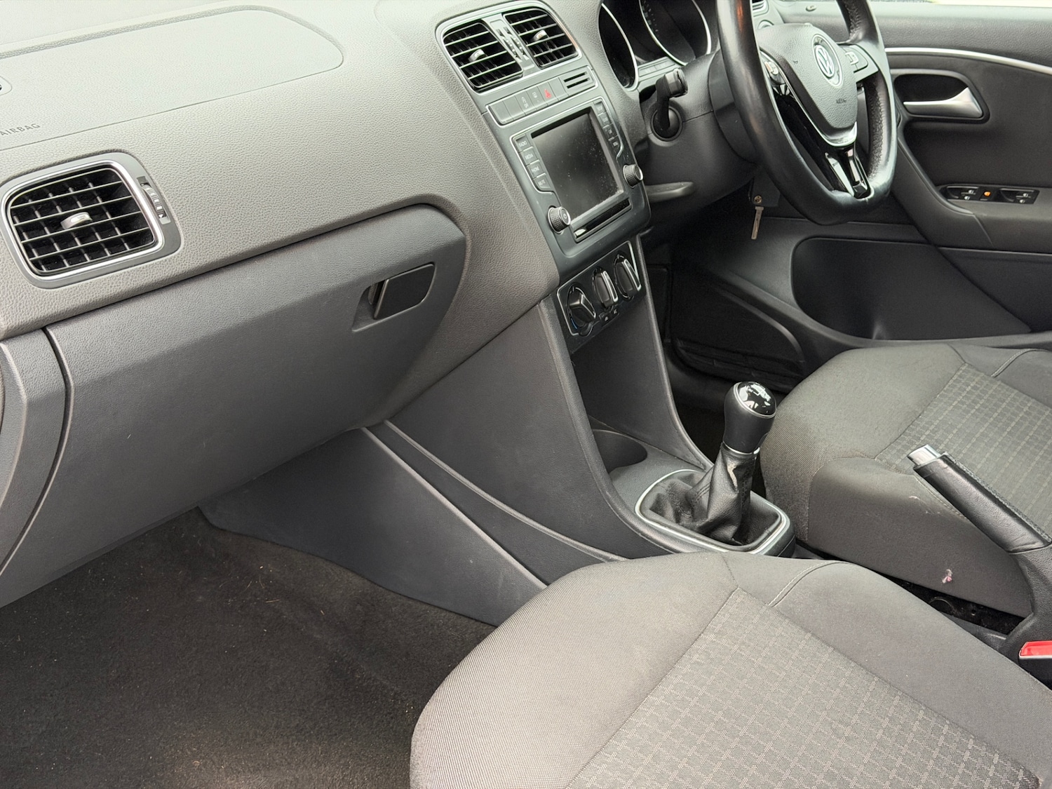 Used Volkswagen Polo 2014 for sale - 77462884: Photo 13