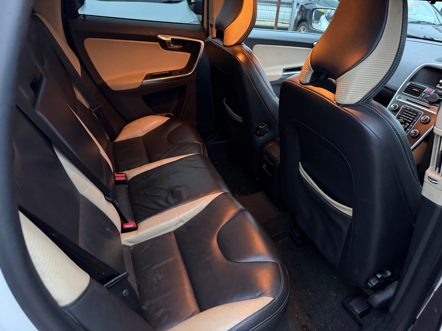 Used Volvo XC60 2012 for sale - 77423157: Photo 15