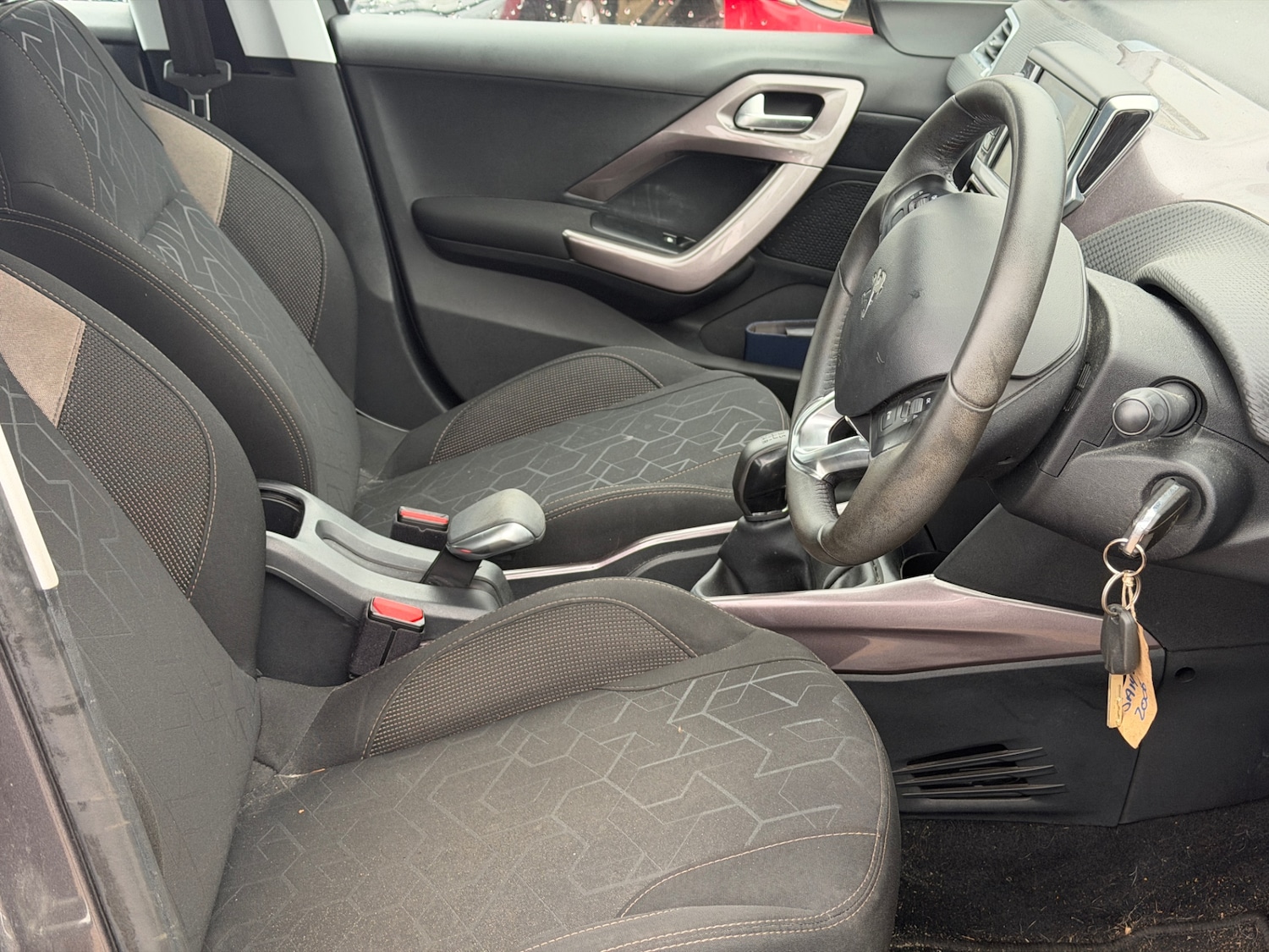 Used Peugeot 2008 2014 for sale - 77178408: Photo 11