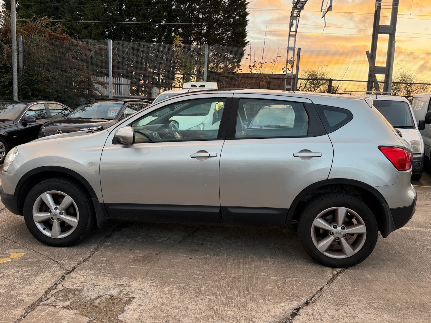 Used Nissan Qashqai 2008 for sale - 76519492: Photo 4