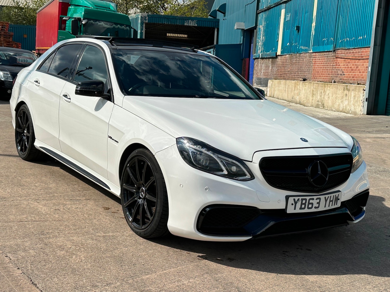 Used Mercedes-Benz E Class 2014 for sale - 67577959: Photo 1