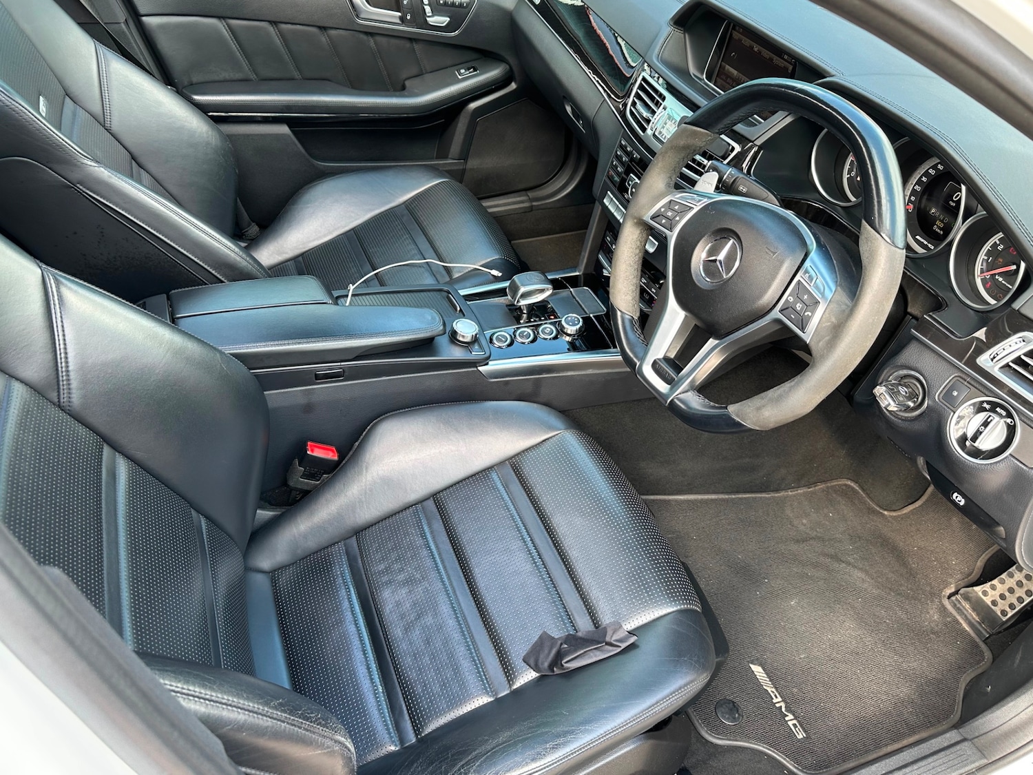 Used Mercedes-Benz E Class 2014 for sale - 67577959: Photo 15