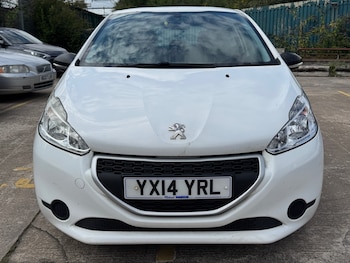 Used Peugeot 208 2014 for sale - 75457614: Photo
