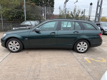Used Mercedes-Benz C Class 2010 for sale - 76298928: Photo
