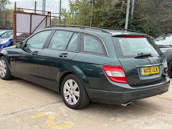Used Mercedes-Benz C Class 2010 for sale - 76298928: Photo 5