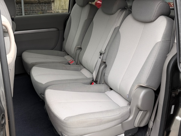 Used Kia Sedona 2011 for sale - 75995451: Photo 14