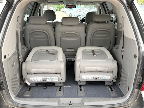 Used Kia Sedona 2011 for sale - 75995451: Photo 15