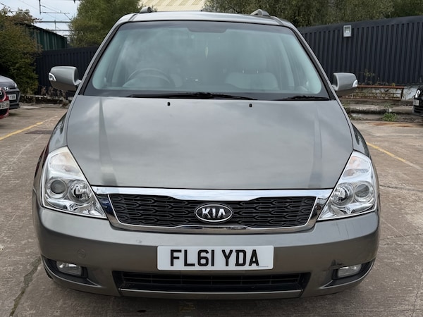 Used Kia Sedona 2011 for sale - 75995451: Photo 3