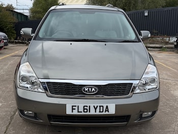 Used Kia Sedona 2011 for sale - 75995451: Photo 3